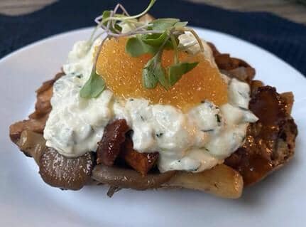mushroom toast